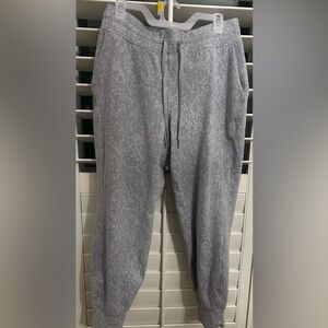 Lululemon Ready to Rulu grey high rise classic joggers size 10